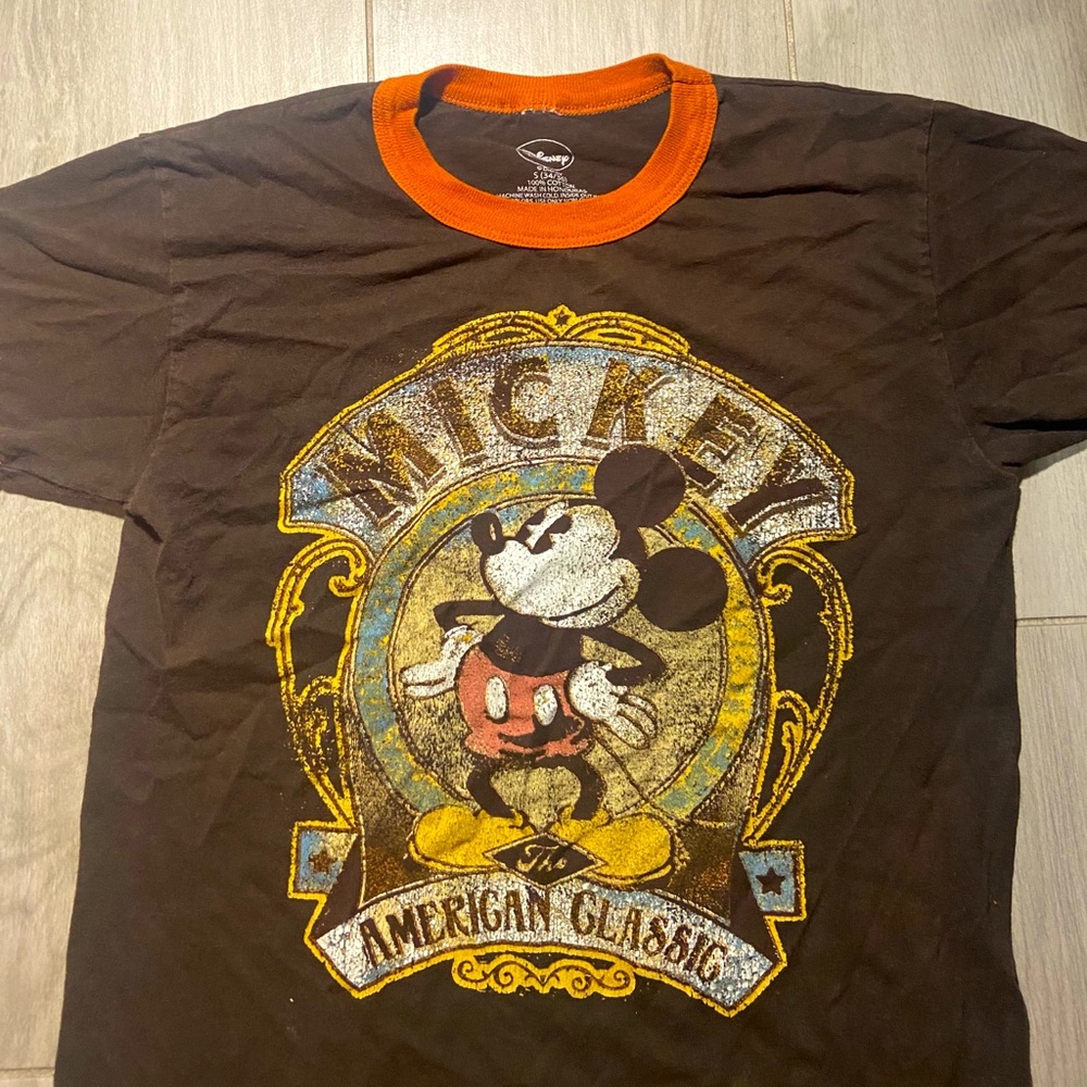 Vintage Mickey Mouse T-shirt